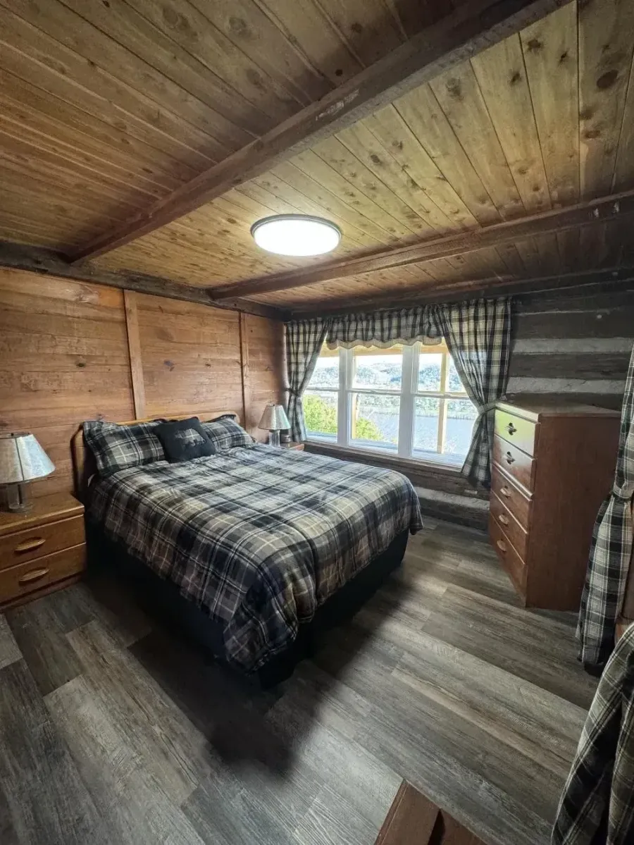 Down stairs bedroom
