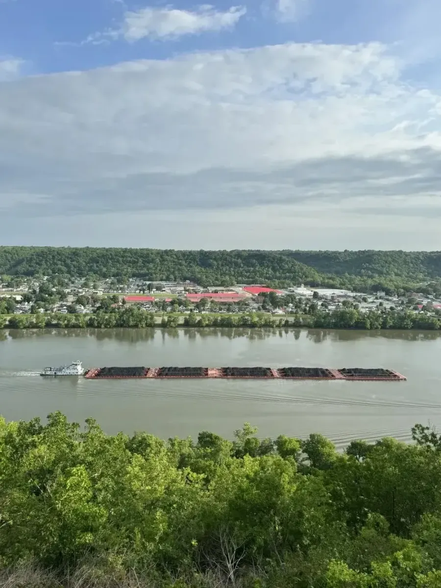 Coal barge 
